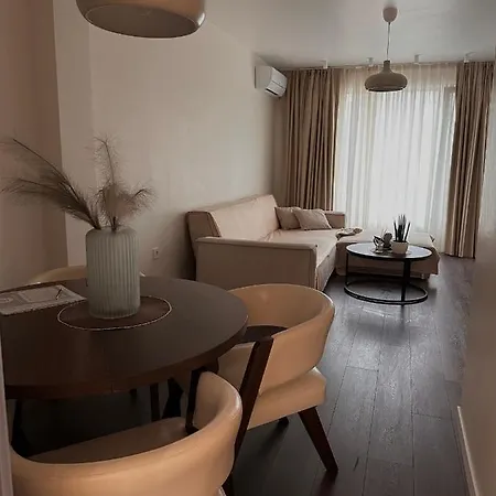 アパート New Luxury Furnished - Beach, Center & Fast Wi-fi ヴァルナ
