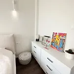 Apartment New Luxury Furnished - Beach, Center & Fast Wi-fi Varna