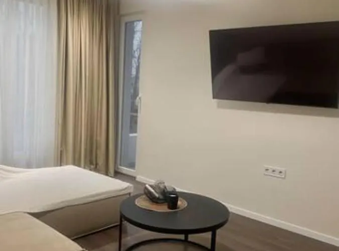 Lejlighed New Luxury Furnished - Beach, Center & Fast Wi-fi Varna