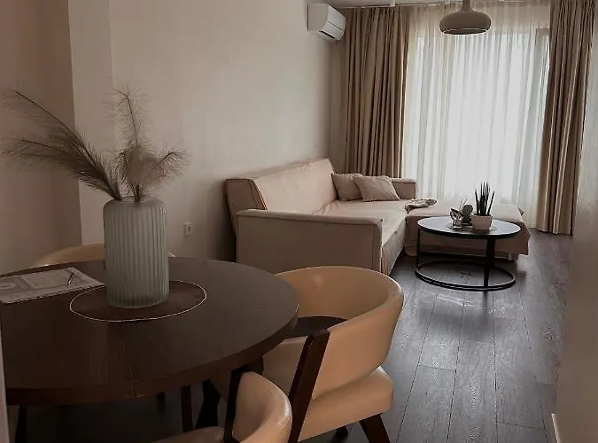 Lejlighed New Luxury Furnished - Beach, Center & Fast Wi-fi Varna