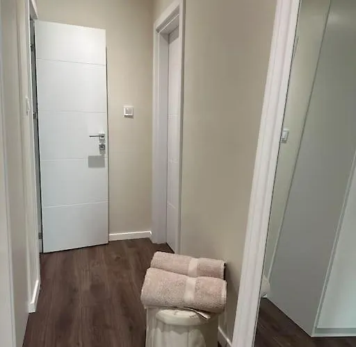 New Luxury Furnished - Beach, Center & Fast Wi-fi * Varna